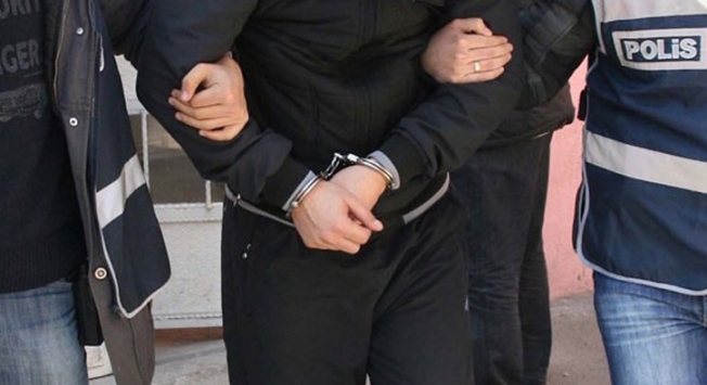 FETÖ şüphelisi eski başkomiser tutuklandı FETÖ şüphelisi eski başkomiser tutuklandı