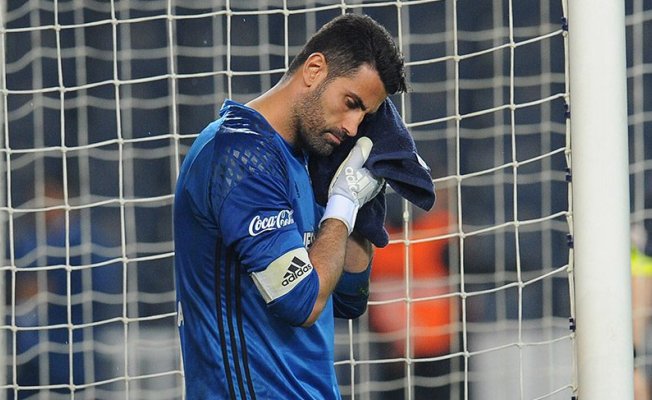Volkan Demirel’in penaltı öncesi neden su içtiği belli oldu Volkan Demirel’in penaltı öncesi neden su içtiği belli oldu