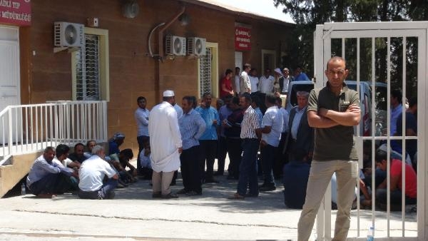 Sahurda ekmek almaya giderken kazada öldü Sahurda ekmek almaya giderken kazada öldü