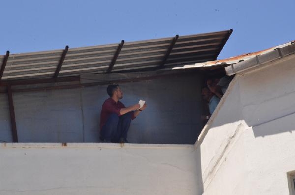 Devlet Hastanesi'nde intihar girişimi Devlet Hastanesi'nde intihar girişimi