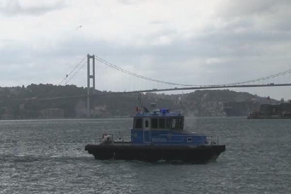 Furkan'ı Boğaz'da arama çalışmaları gece de devam etti Furkan'ı Boğaz'da arama çalışmaları gece de devam etti