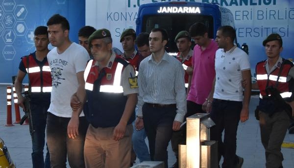Konya merkezli 6 ilde FETÖ operasyonunda 14 astsubaya gözaltı Konya merkezli 6 ilde FETÖ operasyonunda 14 astsubaya gözaltı