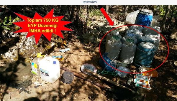 Lice'de 4 PKK'lı terörist ölü ele geçirildi Lice'de 4 PKK'lı terörist ölü ele geçirildi