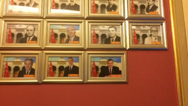 Hüseyin Avni Mutlu'nun fotoğrafı artık yok Hüseyin Avni Mutlu'nun fotoğrafı artık yok