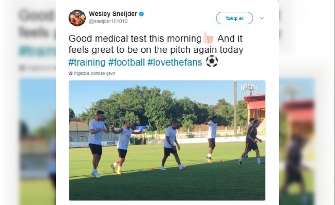 Wesley Sneijder antrenmana çıktı Wesley Sneijder antrenmana çıktı