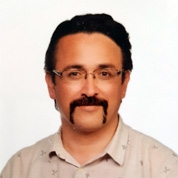 Burak Candaş