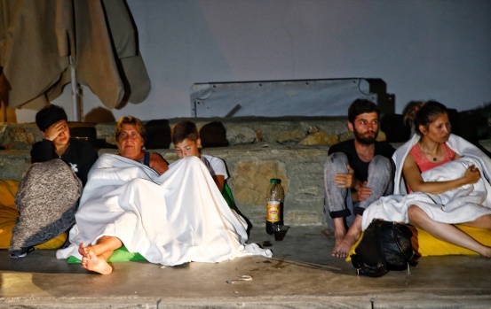 İşte deprem anı ve sonrasına ait çarpıcı kareler 23
