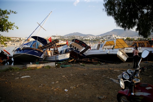 İşte deprem anı ve sonrasına ait çarpıcı kareler 31