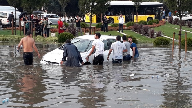 İstanbul'da inanılmaz görüntüler 13