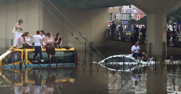 İstanbul'da inanılmaz görüntüler 14