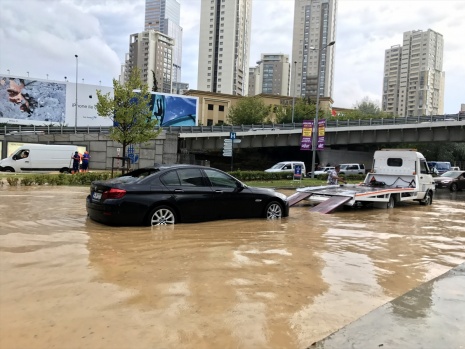İstanbul'da inanılmaz görüntüler 30