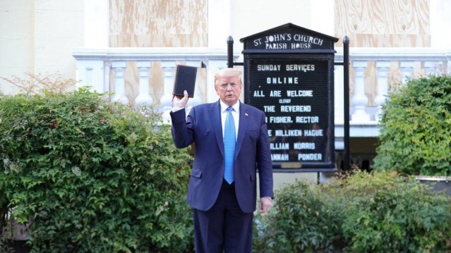 10 fotoğrafla Trump’ın başkanlık dönemi 9