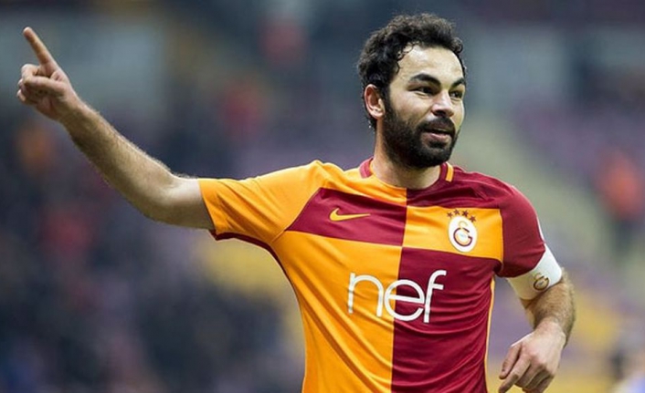 Selçuk İnan futbolu bıraktı