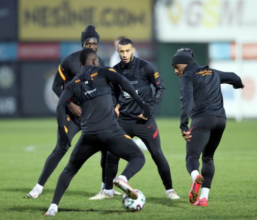 Transferde Galatasaray'a  flaş öneri!