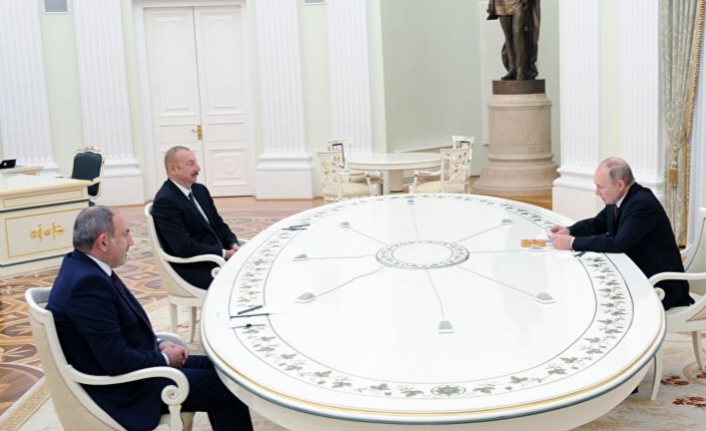 Putin, Aliyev ve Paşinyan bir araya geldi!