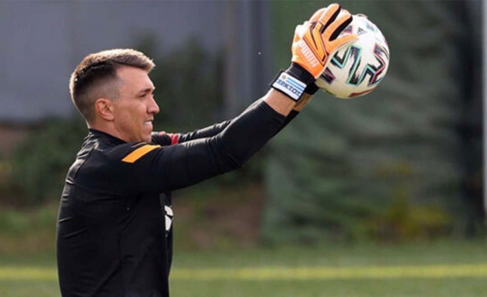 Galatasaray'da Muslera depremi!