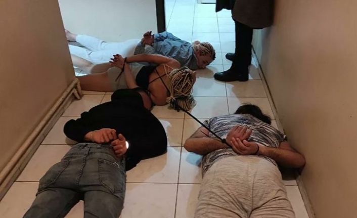 Ankara’da ‘Yarasa Kız’ operasyonu