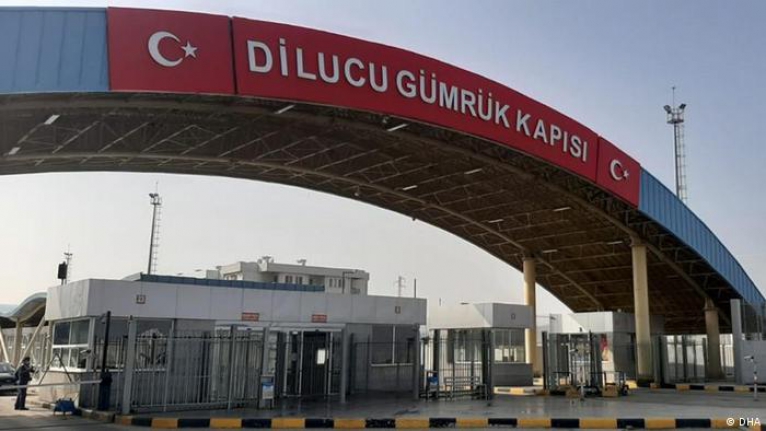 Türkiye ile Azerbaycan arasında kimlikle geçiş başladı