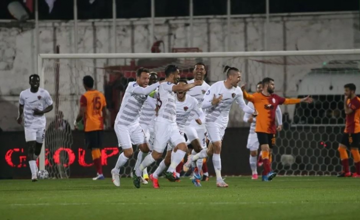Galatasaray fena oldu!