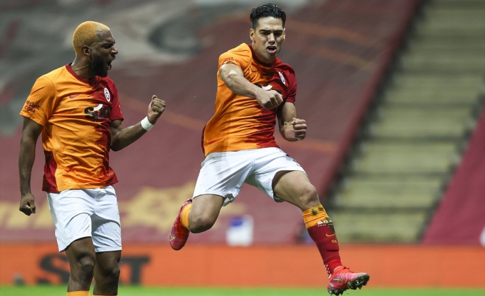 Galatasaray, Beşiktaş'ı evinde devirdi