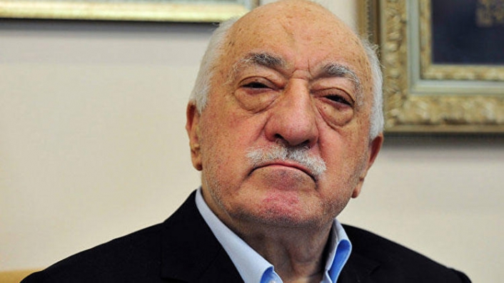 FETÖ’cü var, FETÖ’cü var...