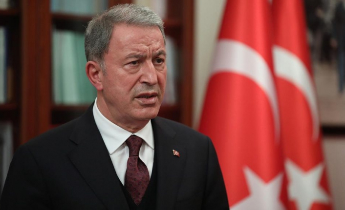 Bakan Akar'dan Yunanistan Savunma Bakanı'na tepki