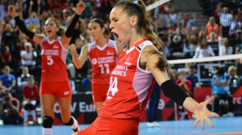 Eda Erdem, Çin maçındaki açıklamalarıyla tüm Türkiye'nin sevgilisi oldu