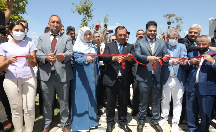 Prof. Dr. Haydar Baş Parkı açılışına BTP lideri Hüseyin Baş ve kurmayları da katıldı