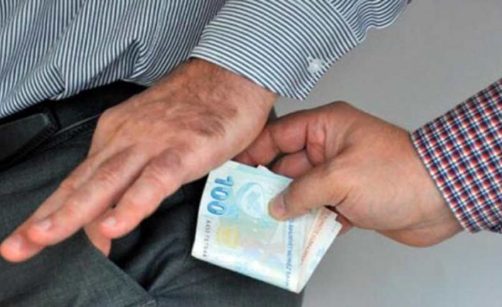 Yolsuzluğun Türkiye'ye yıllık maliyeti 4 Milyar Dolar!