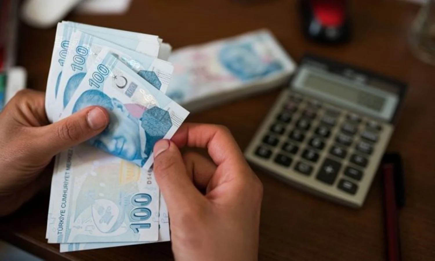 ASGARİ ÜCRET BİNDİRİMLERİYLE GELDİ! BÖYLE ARTACAKSA ARTMAZ OLSUN!