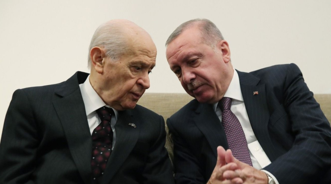 ERDOĞAN VE BAHÇELİ'NİN CEVAPLAMASI GEREKEN 15 TEMMUZ SORULARI NELER?