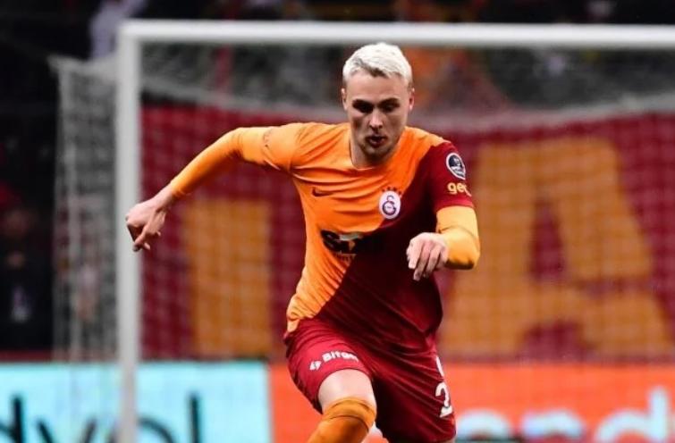 Galatasaray'ın yıldızı İtalyanları birbirine düşürdü