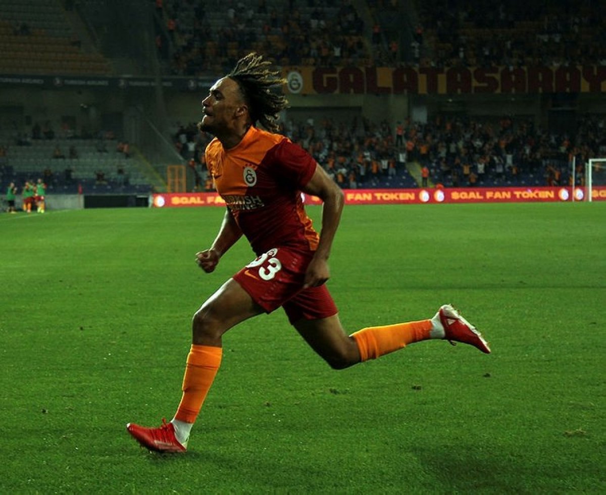 G.Saray’dan Sacha Boey kararı!
