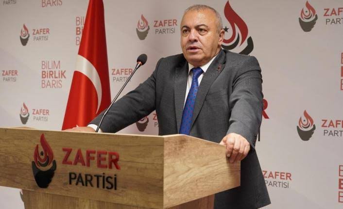 İsmail Türk'ten sert tepki: “PKK uzantıları cirit atarken Zafer Partisi ile uğraşmak polisin işi olmamalı