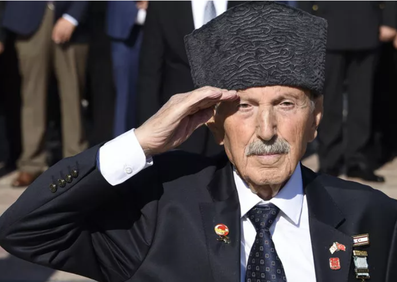 Türkiye’nin en yaşlısı gazisini kaybettik