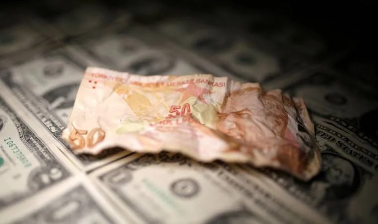 Dolar durmak bilmiyor! Yeni rekor…