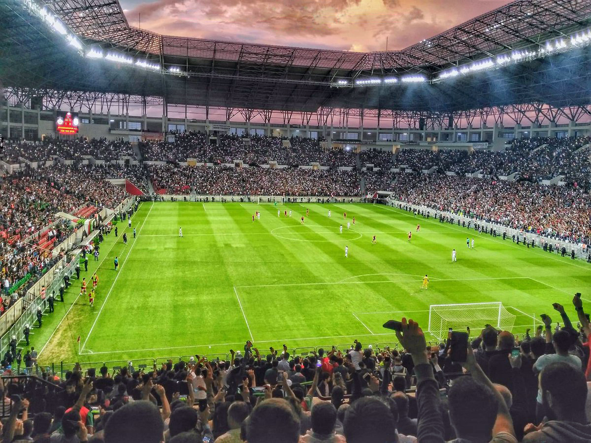Beşiktaş Fenerbahçe derbisinde seyirci kararı!