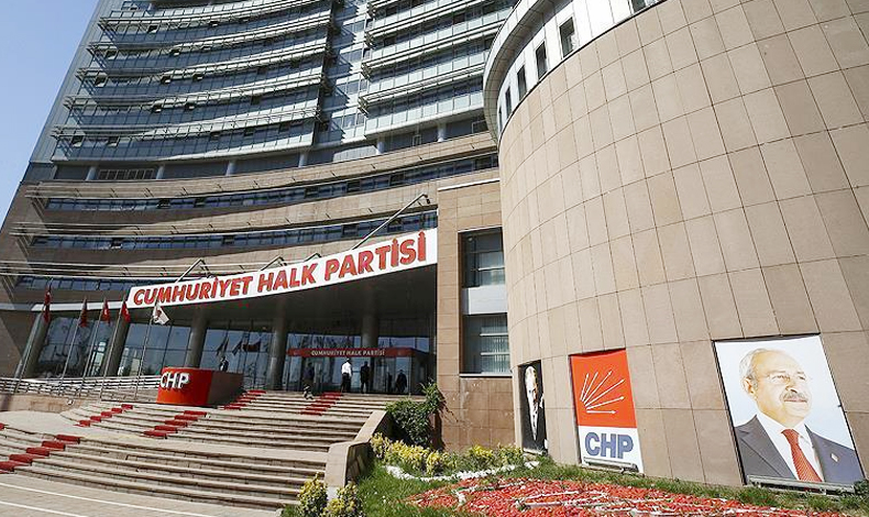 CHP'de 40 il başkanı istifa ediyor
