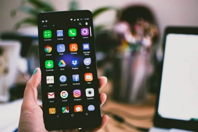 Bu dört uygulama telefonunuzu öldürüyor