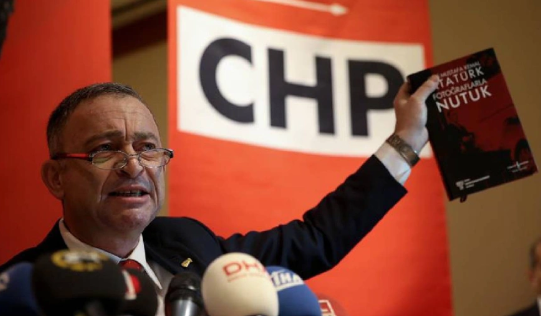 Ümit Kocasakal'dan CHP'nin 'vizyon' toplantısına sert tepki