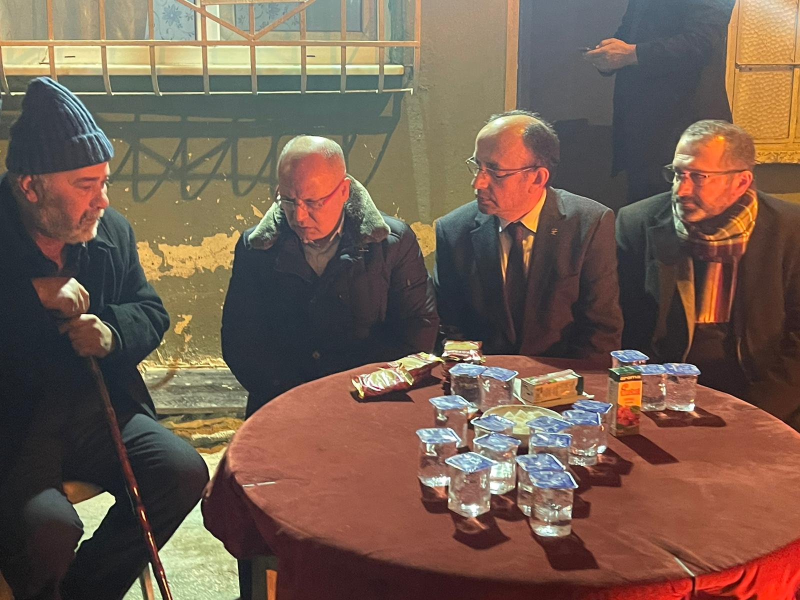 AKP Bursa İl Başkanı'ndan Sinan Ateş'in ailesine taziye ziyareti