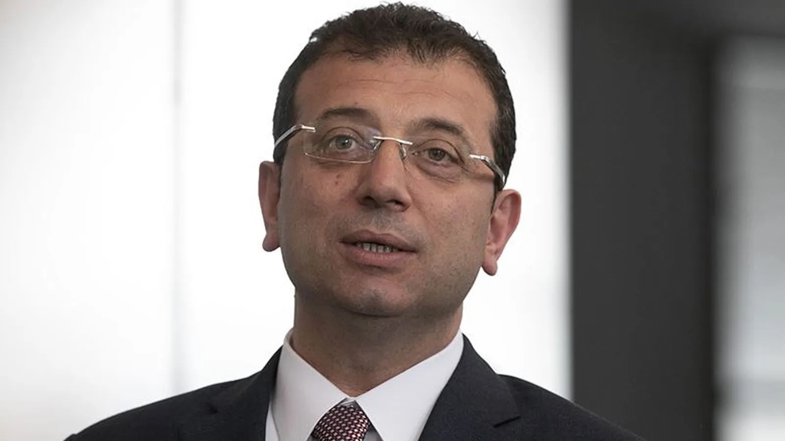 Ekrem İmamoğlu, umreye gitti