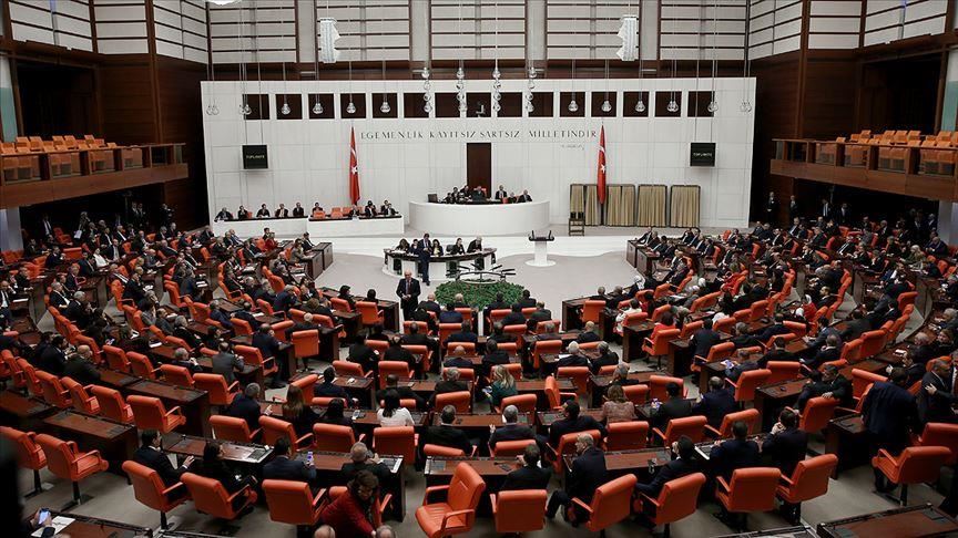 Vatandaşa kaşıkla kendilerine kepçeyle!