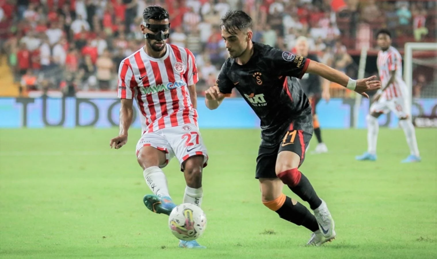 Antalya 5 eksikle aslan avı peşinde!
