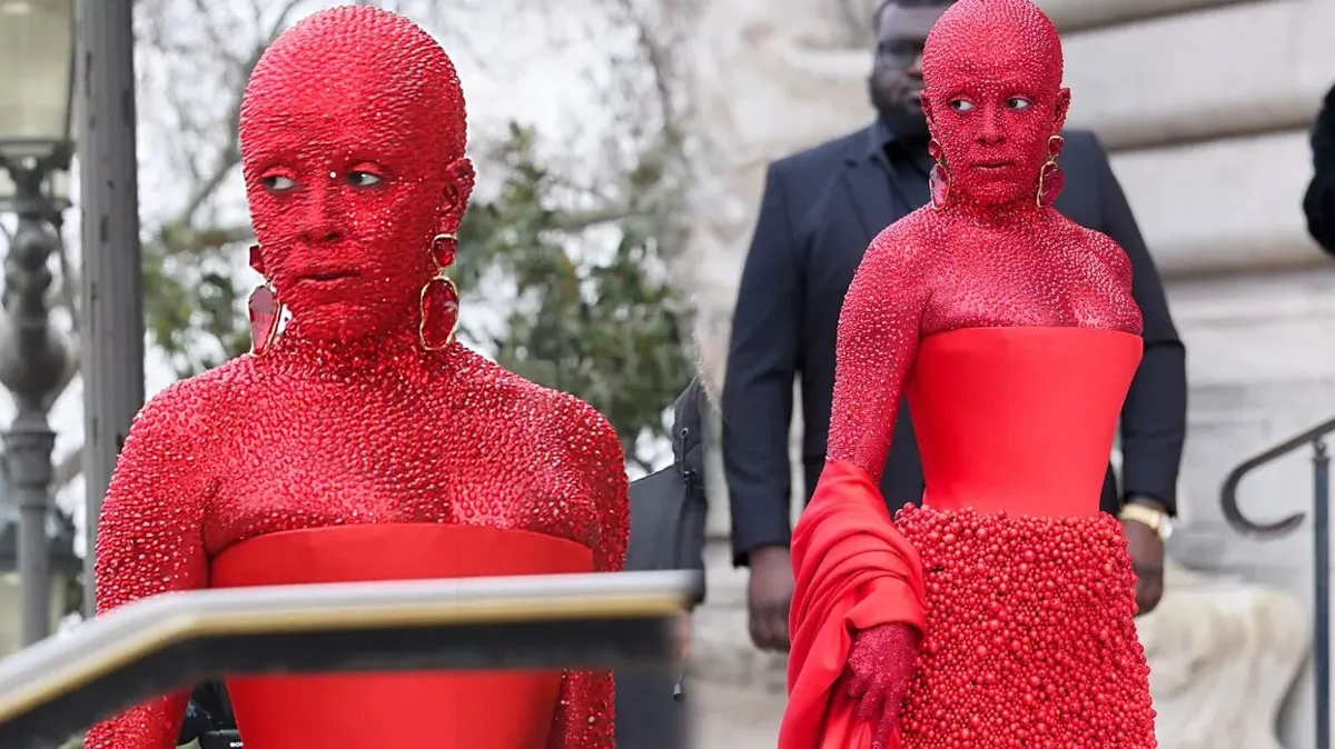 Paris Moda Haftası'nda olay olan isimler!