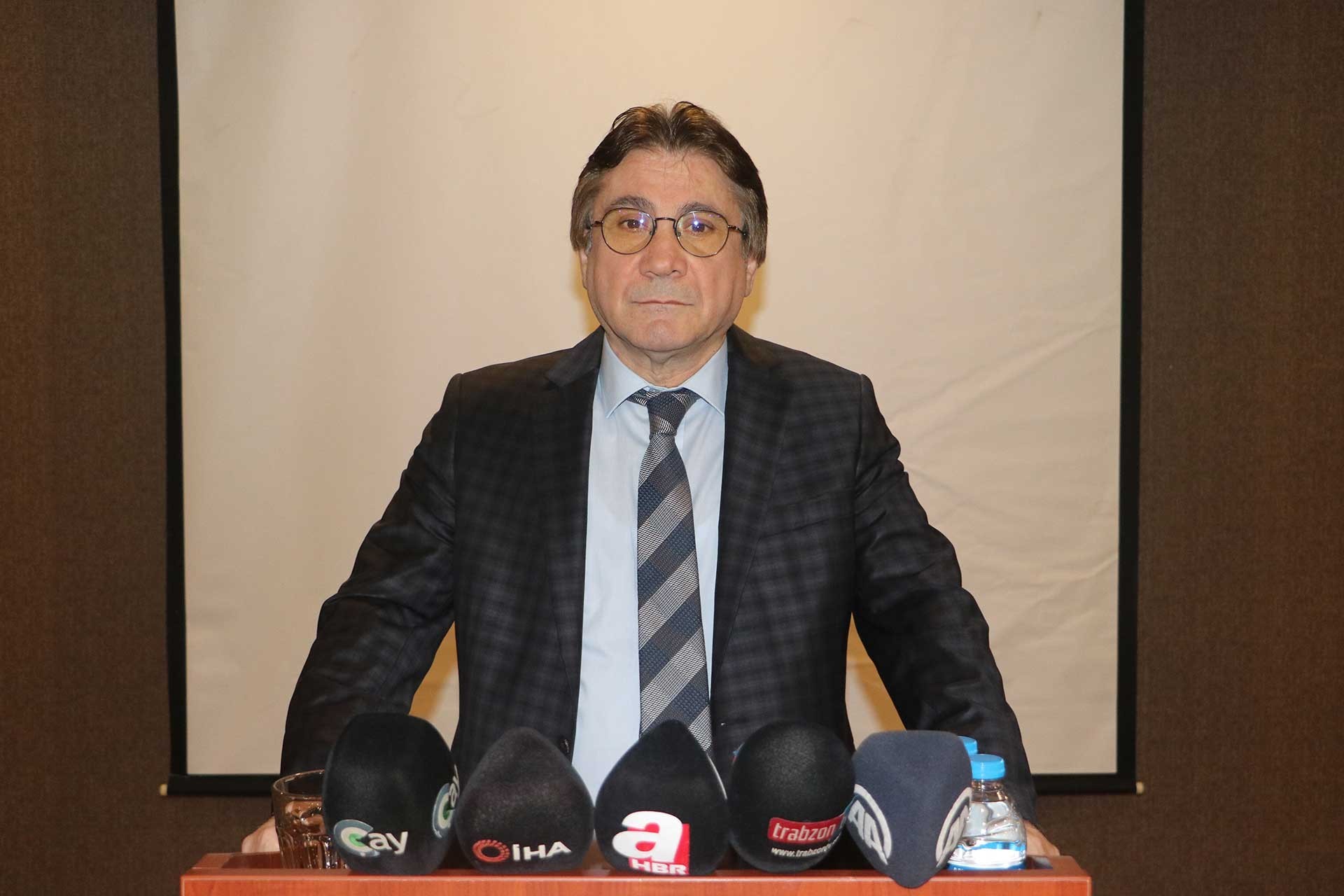'Ali Babacan kendini HDP'nin 3.Genel Başkanı zannediyor'