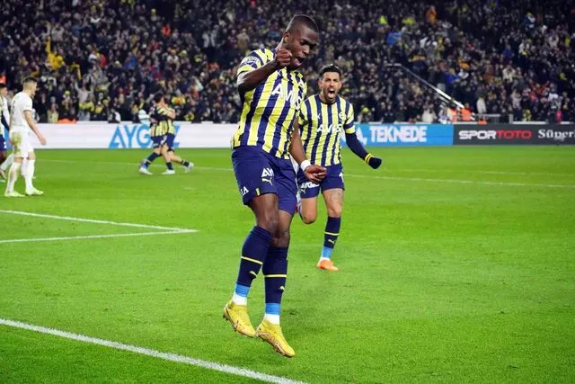 Ne yaptın Valencia!