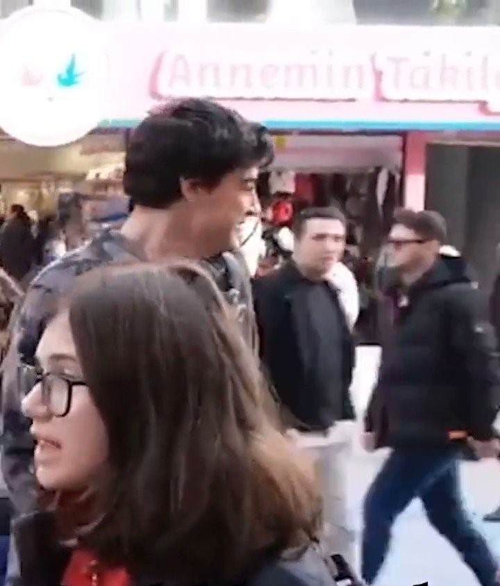 Ortaokul öğrencisi kız çocuğunun isyanı: 'Açız!'