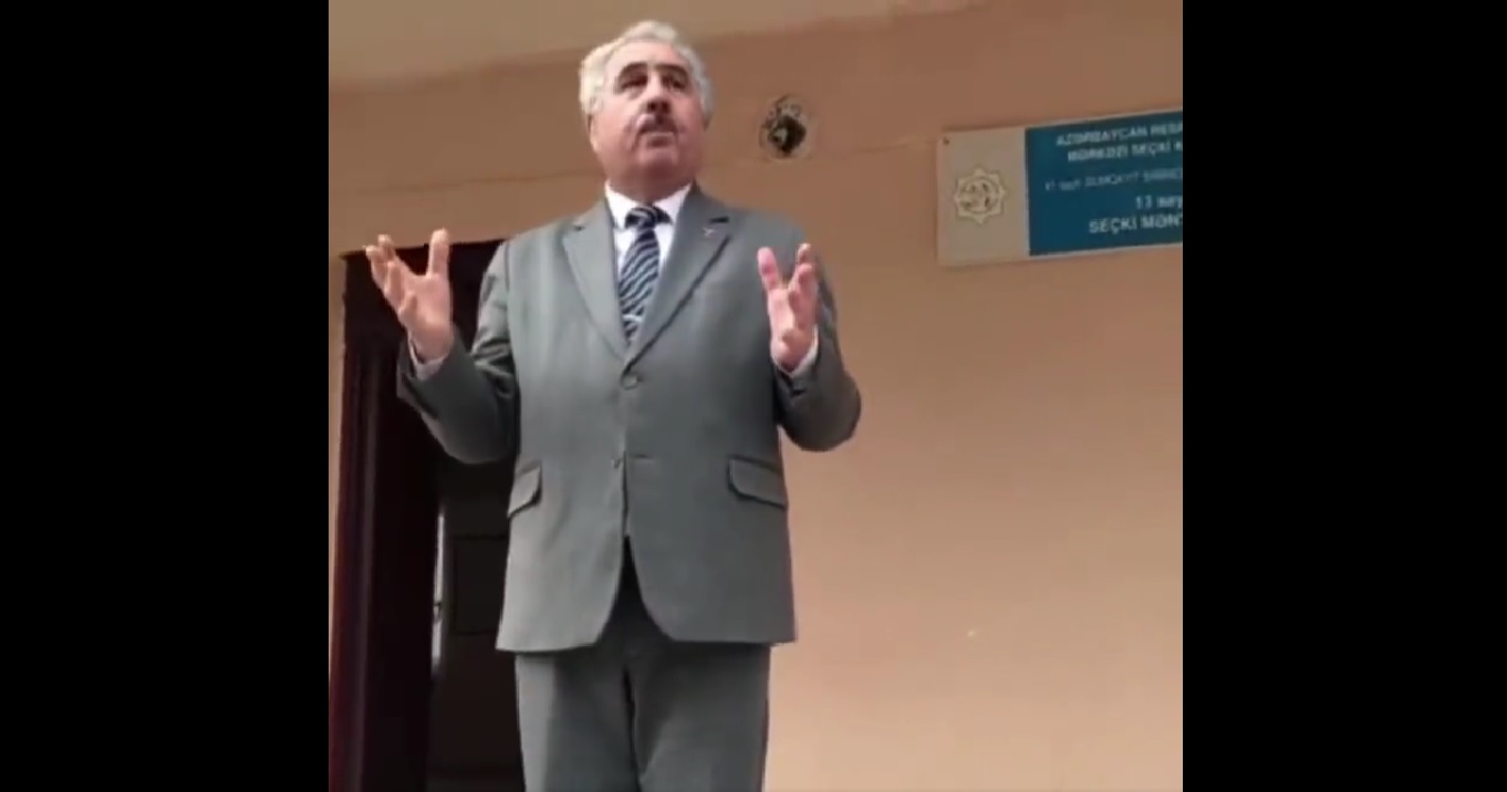 Azerbaycan'da bir okul müdüründen duygu yüklü konuşma: "Türk'ün Türk'ten başka dostu yoktur"