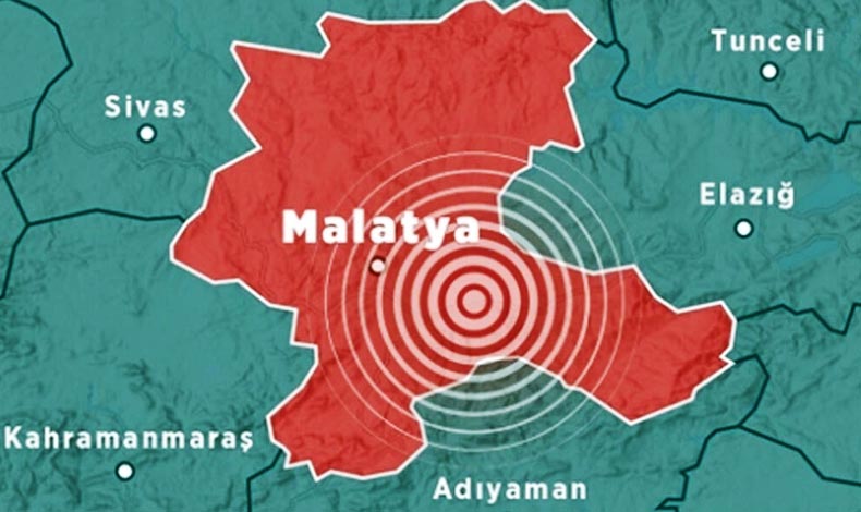Malatya'da deprem: Hasarlı binalar yıkıldı